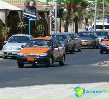 Taxi-in-Hurghada-prices-order-number-is-in-taxi