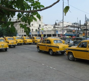 Taxi-in-india-price-order-number-is-in-taxi