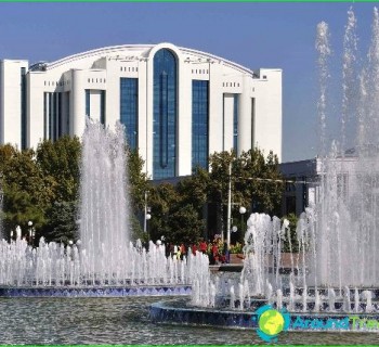 the capital of Uzbekistan card photo-kind-in capital