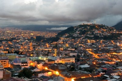 the capital of Ecuador-card-photo-kind-in capital