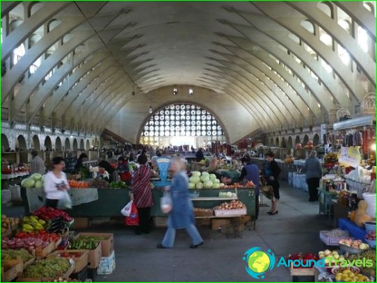 Shops and markets in Yerevan