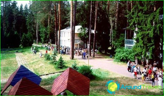 Children's camps in Sosnovy Bor
