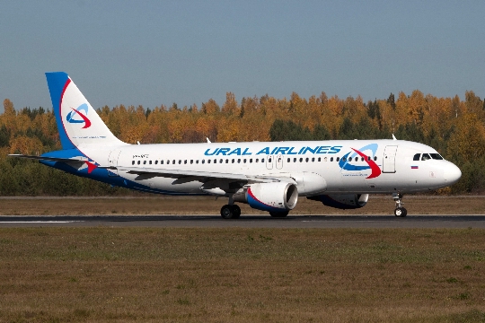 How to fly from Barnaul to Moscow?