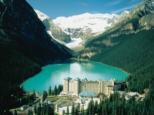 Canadian Resorts