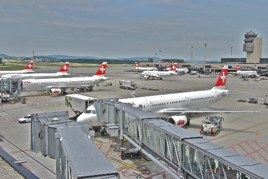 Airports in Switzerland