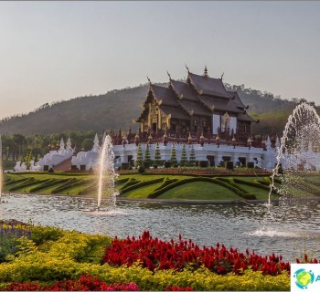 royal-park-rajapruek-chiang-mai-park-flowers-and-countries