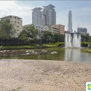 santiphap-park-bangkok-near-victory-monument-just-green-area