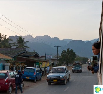 vang-vieng-paradise-for-alcohol-lovers-with-tourist-bias