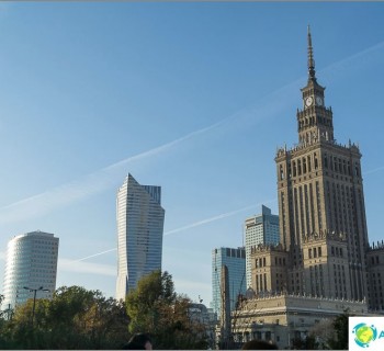 photo-walk-through-warsaw-city-center-and-not-central-regions