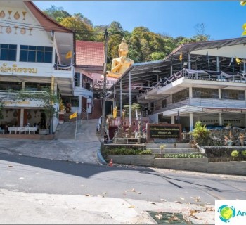 the-temple-khao-rang-phuket-near-observation-deck-rank-hill