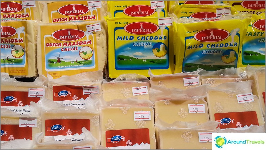Cheese is more expensive in BigC - the price is approaching 1000 baht / kg