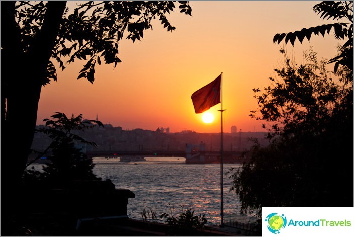 Flag in Istanbul.