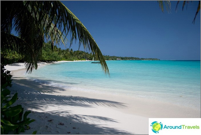 White sand. Maldives.
