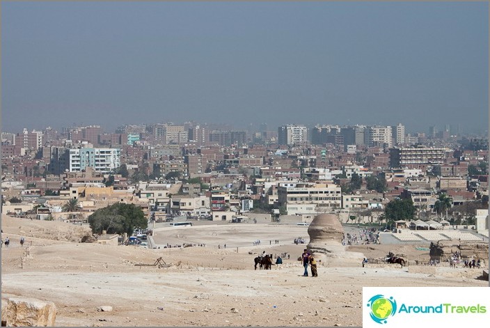 View of Cairo from the Giza plateau.