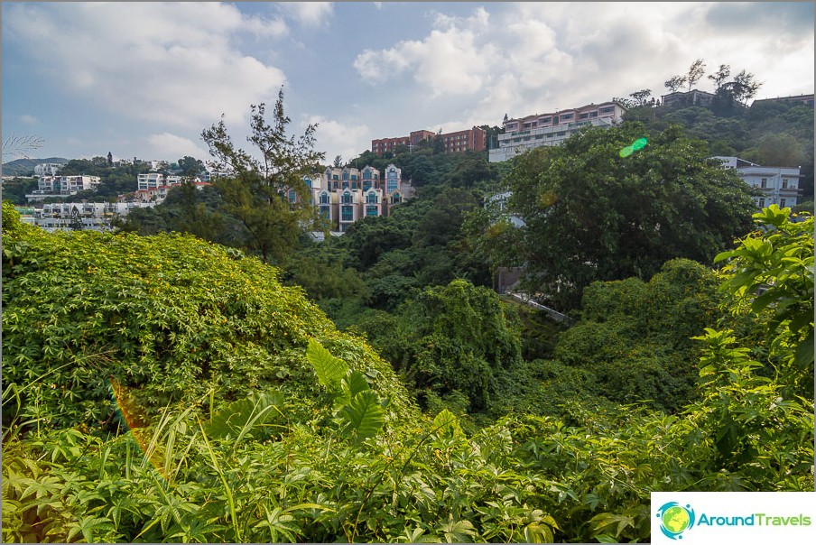Silver Strand Beach in Hong Kong (11)
