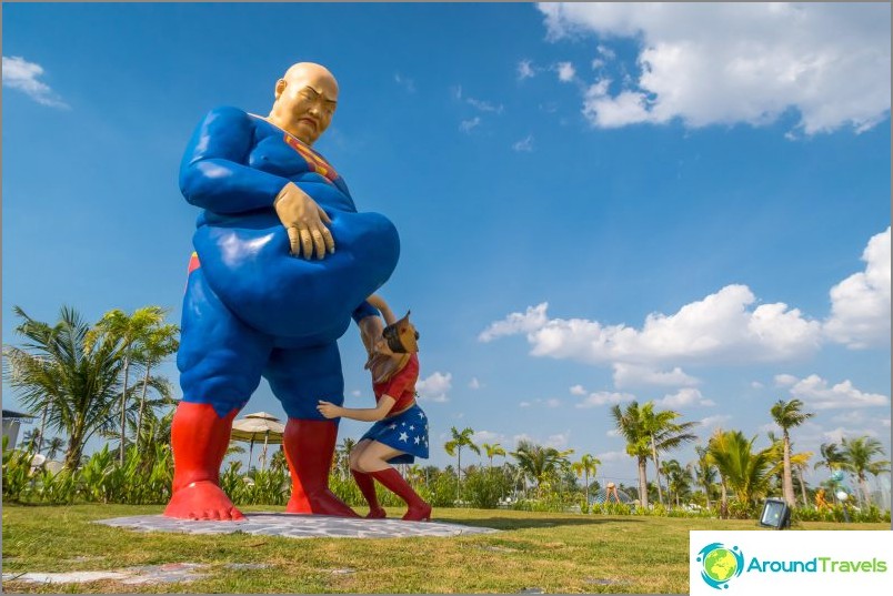 Love Art Park in Pattaya