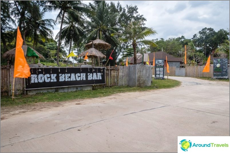 Rock Beach Bar on Lanta