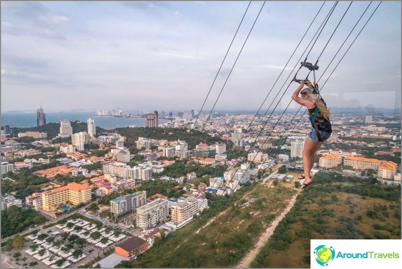 The most extreme way to go down from the tower