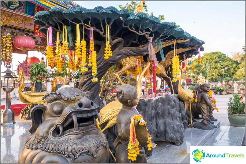 Chinese temple in Pattaya - I recommend to see