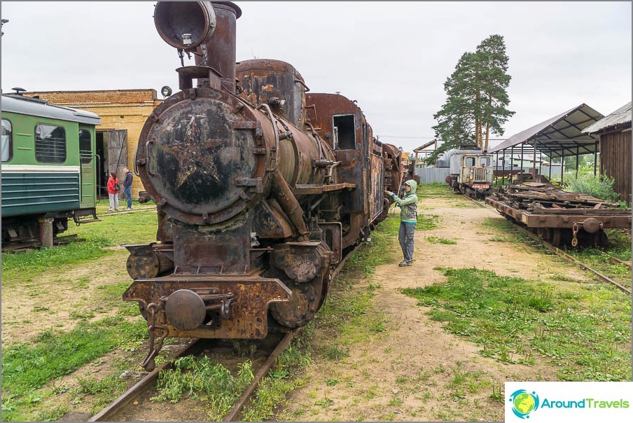 Locomotive 157-567 - the most successful model, awaiting restoration