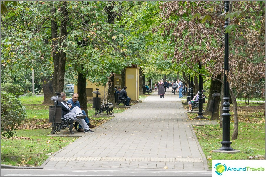 Color Boulevard in Zarechny District
