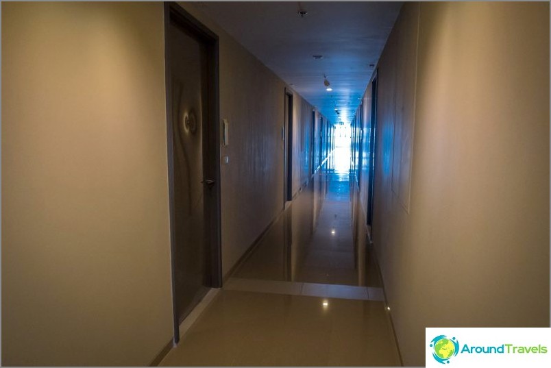 Corridor leading to apartments