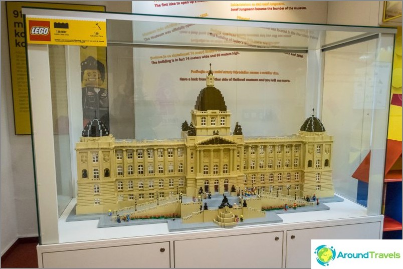 Lego Museum in Prague - you can watch, you can not touch