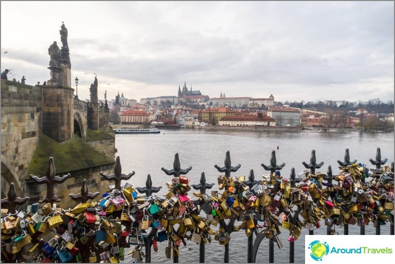 Charles Bridge - if you didn’t see it, it means it wasn’t in Prague