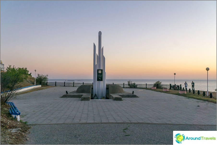 Monument to the dead on Admiral Nakhimov