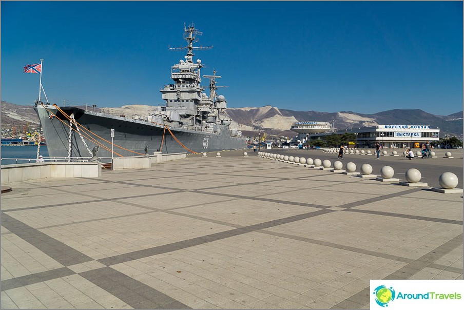 Cruiser Mikhail Kutuzov in Novorossiysk