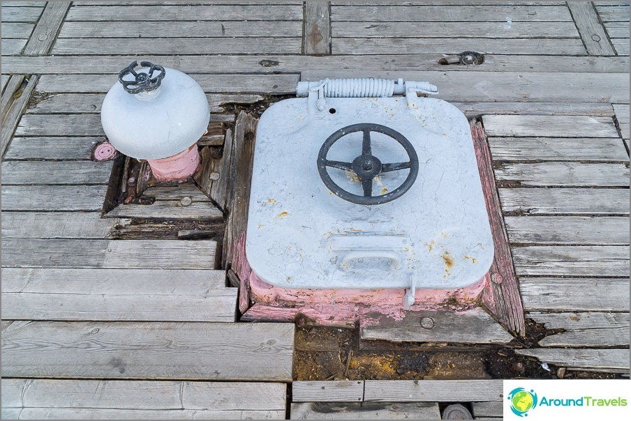 The wooden deck quietly rots
