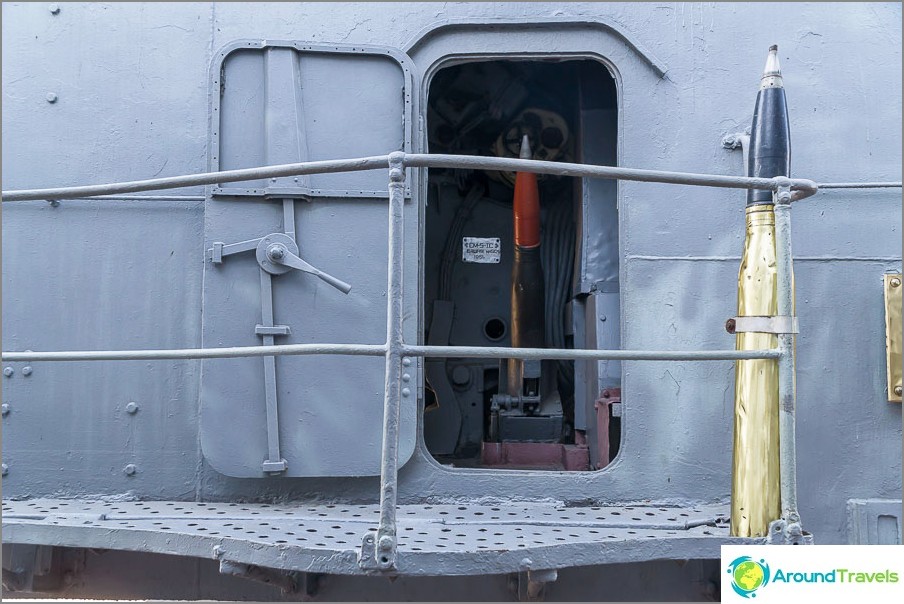 SM-5-1S installation, caliber 100 mm
