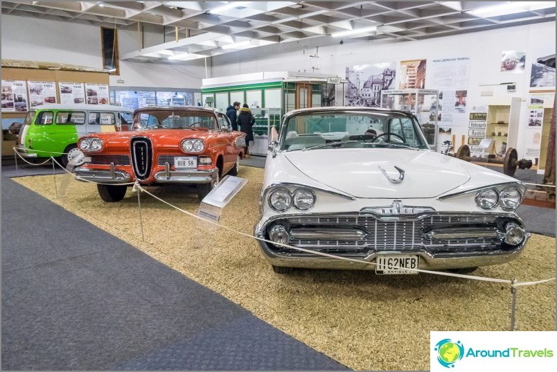 Technological Museum and American Cars