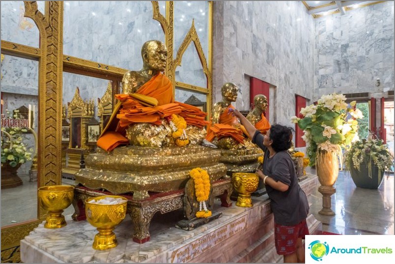 Wat Chalong in Phuket - the most popular temple on the island