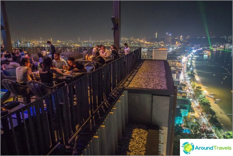 Rooftop Restaurant Hilton Pattaya - 34th floor overlooking the city