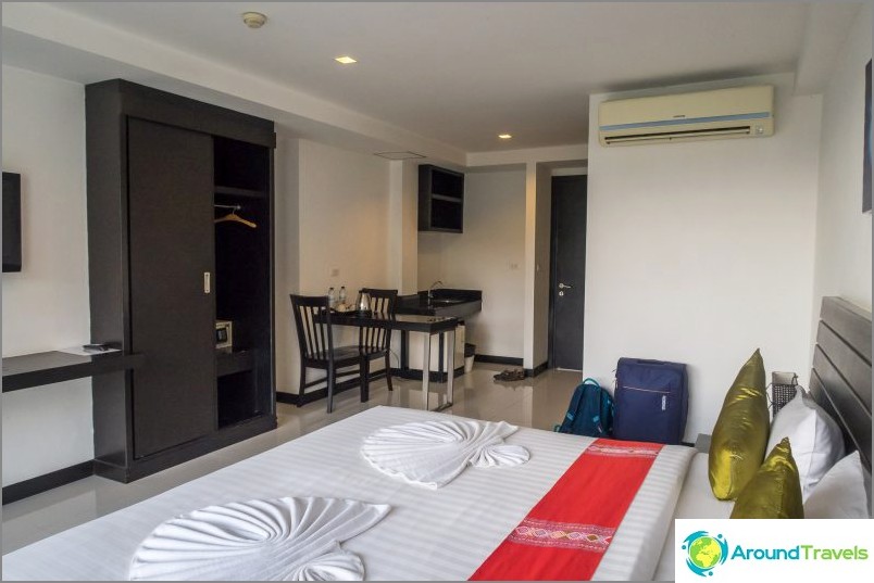 A good hotel in Phuket on Kata Beach - Lae Lay Suites