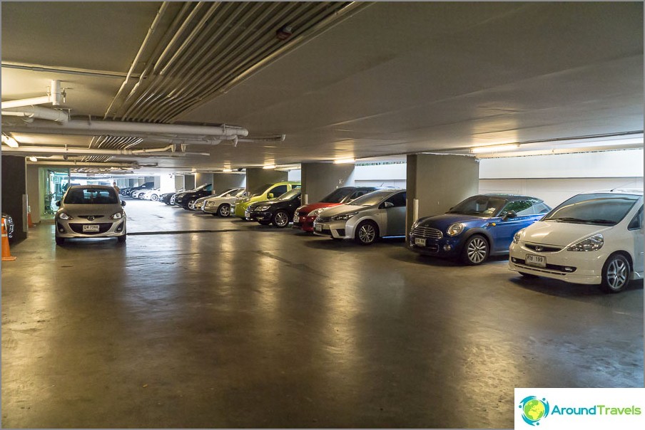 Parking was included in our rental price.