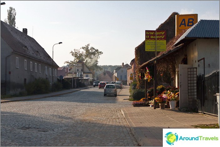 And it happens that in small towns in Poland, the pavements are lined with stone.