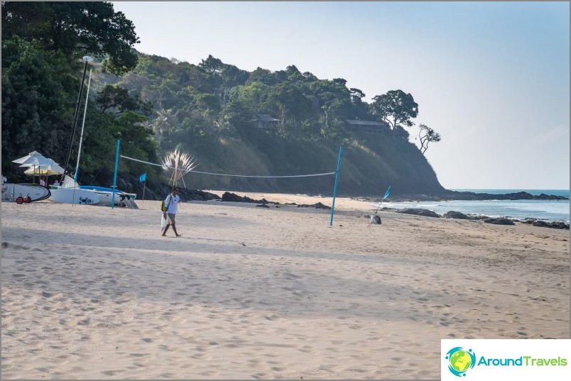 Ba Kan Tiang Bay beach - a place for a quiet holiday on Lanta