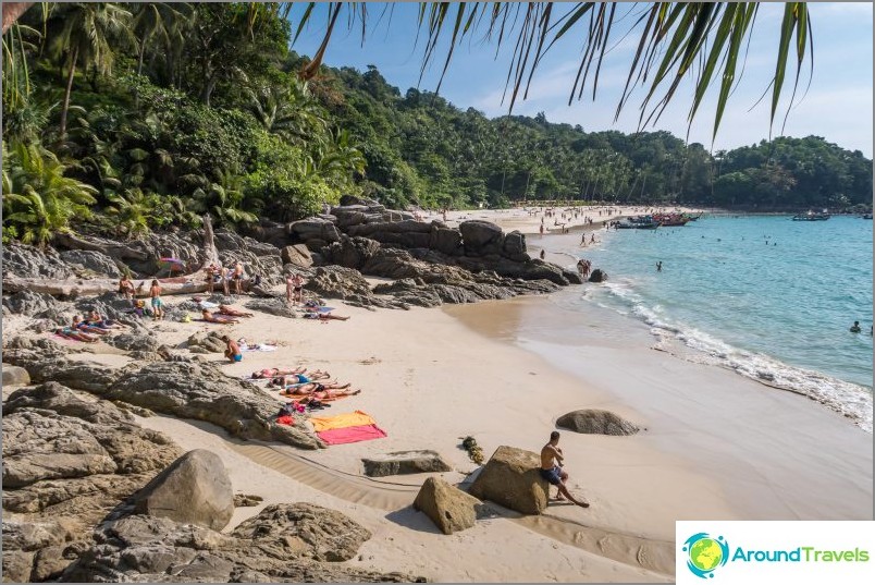 The same beach, which is separated from the rest of the rock Fridom