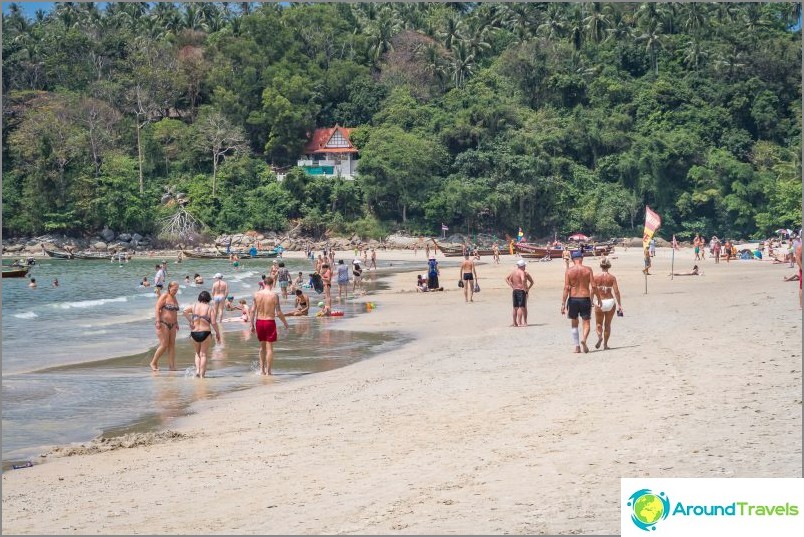 Kata Beach (Kata Beach) - for a relaxing and family holiday
