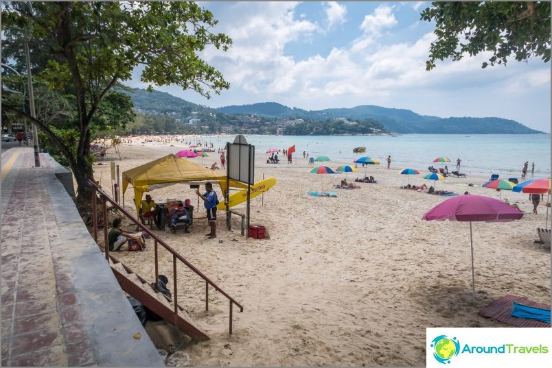 Kata Beach (Kata Beach) - for a relaxing and family holiday