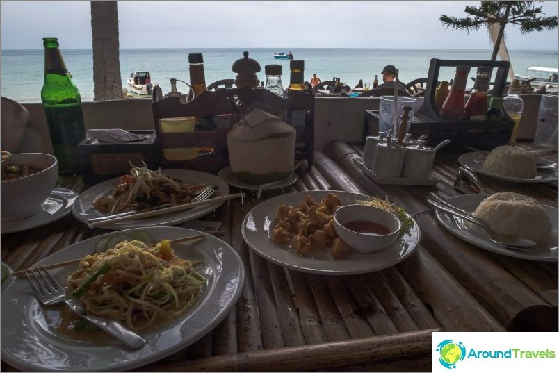Sea, Thai food, and my lunch on the beach