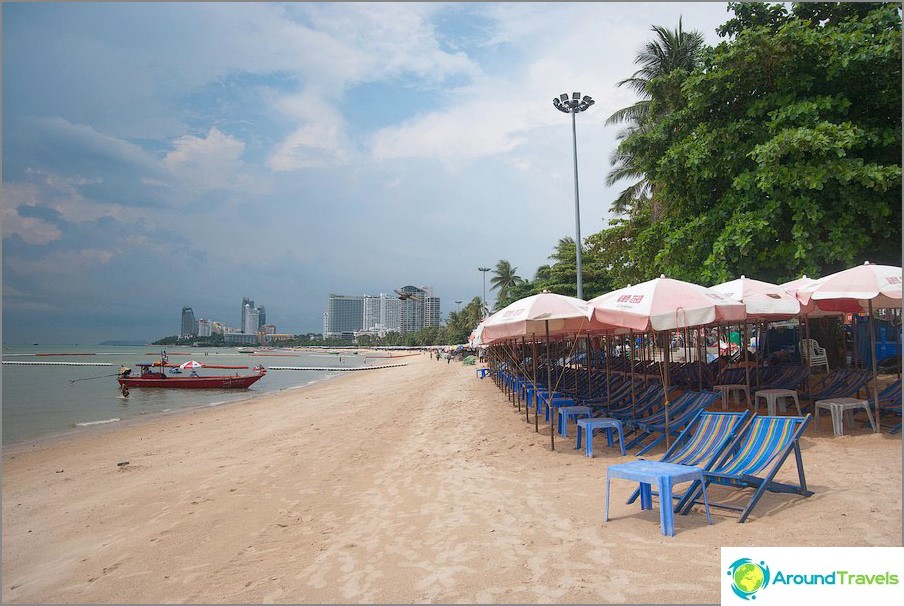 Pattaya Beach at low tide