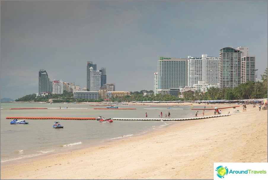 The group of tall buildings on the left is Wongamat Beach in Naklua