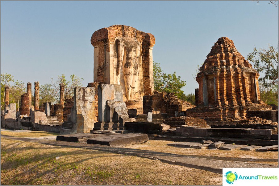 Wat Chetuphon in the southern part of Sukhothai