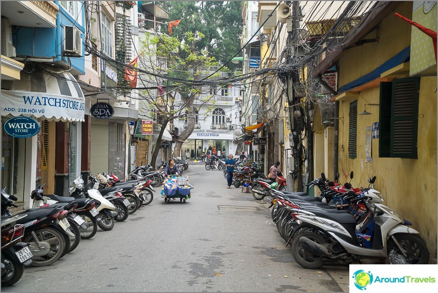 Street in Hanoi in the afternoon