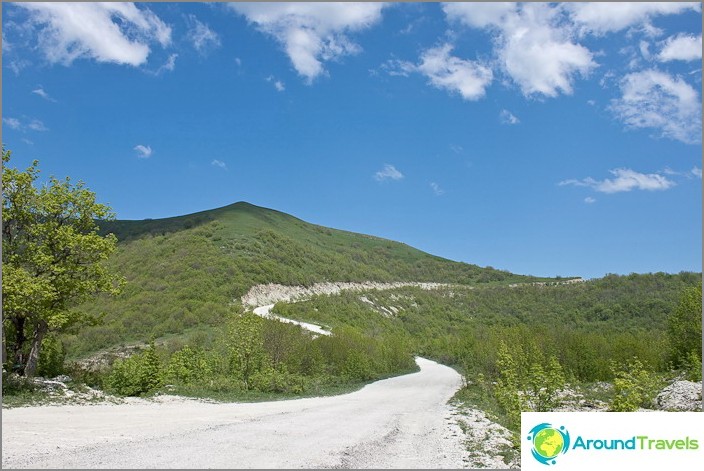 Military road to the Caucasus range. Mount Gelendzhik.