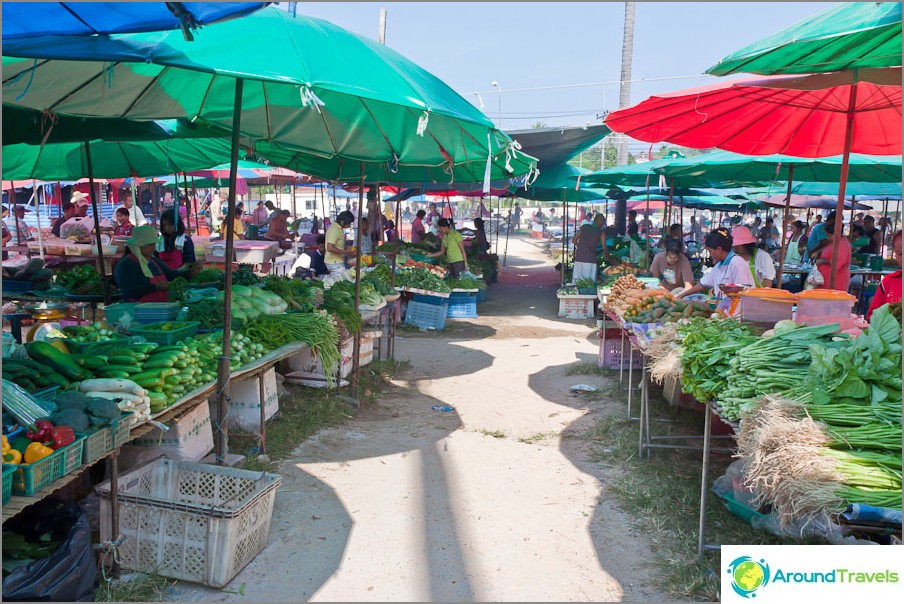 Thai vegetables and greens on the market