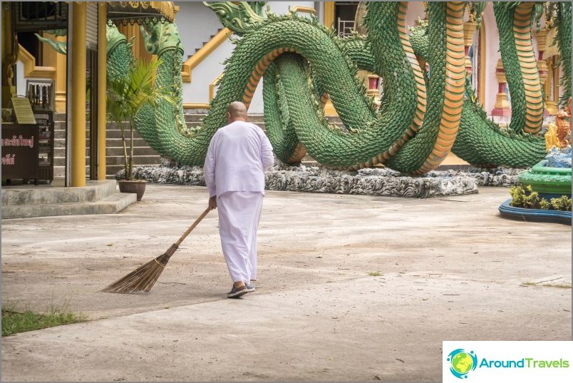 Women can also be nuns in Buddhism. They bear most of the domestic concerns in the temple. Some things don't change, do they?